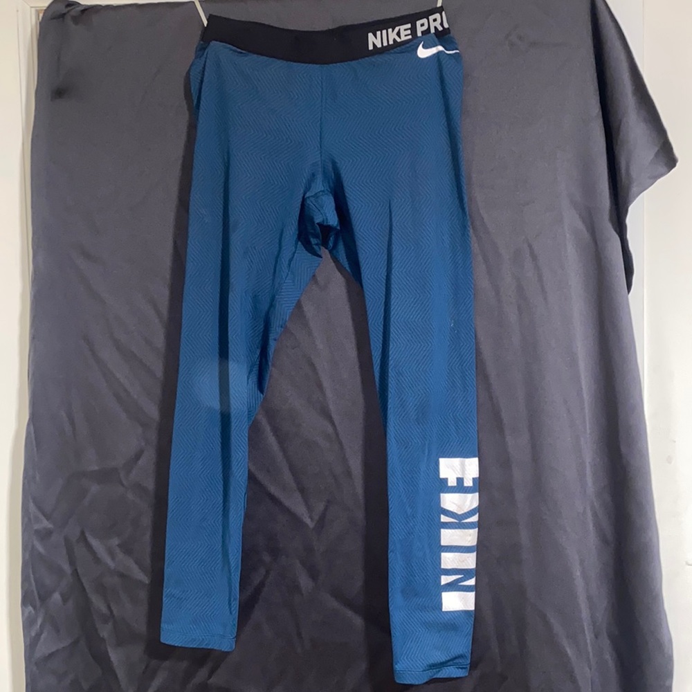 Nike dri fit legging